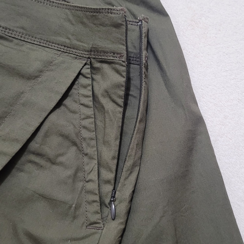 Liz‎ Claiborne Petite Olive Grove Classic Skort Size 4 - Picture 3 of 8